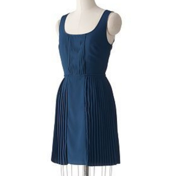 LC Lauren Conrad Dresses & Skirts - *$3 FOR $15* LC Lauren Conrad Pleated Blue Dress